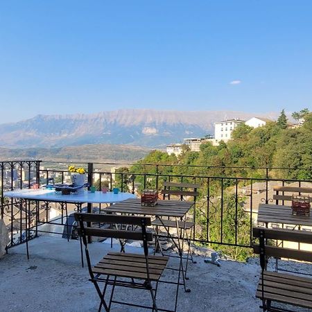Guest House Emily Gjirokaster Luaran gambar