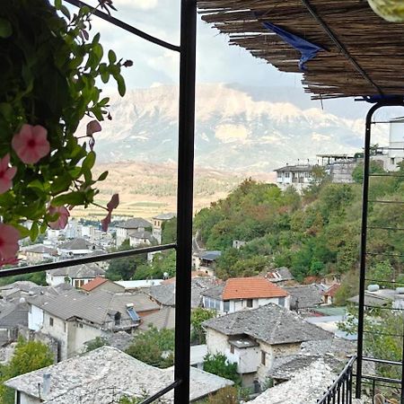 Guest House Emily Gjirokaster Luaran gambar