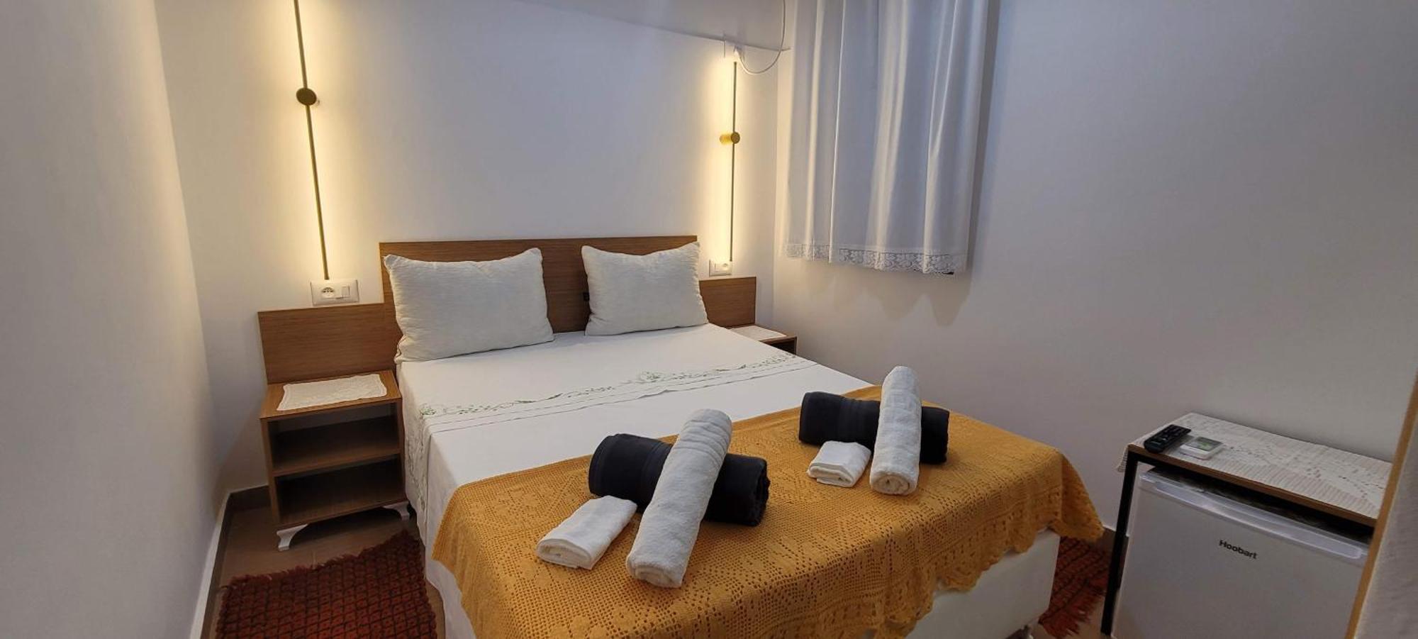 Guest House Emily Gjirokaster Luaran gambar