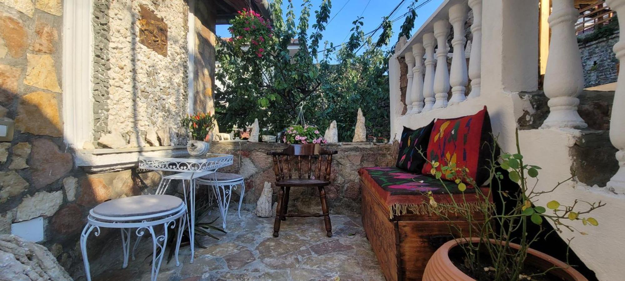 Guest House Emily Gjirokaster Luaran gambar